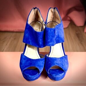 Elegant Blue Women's Heels
